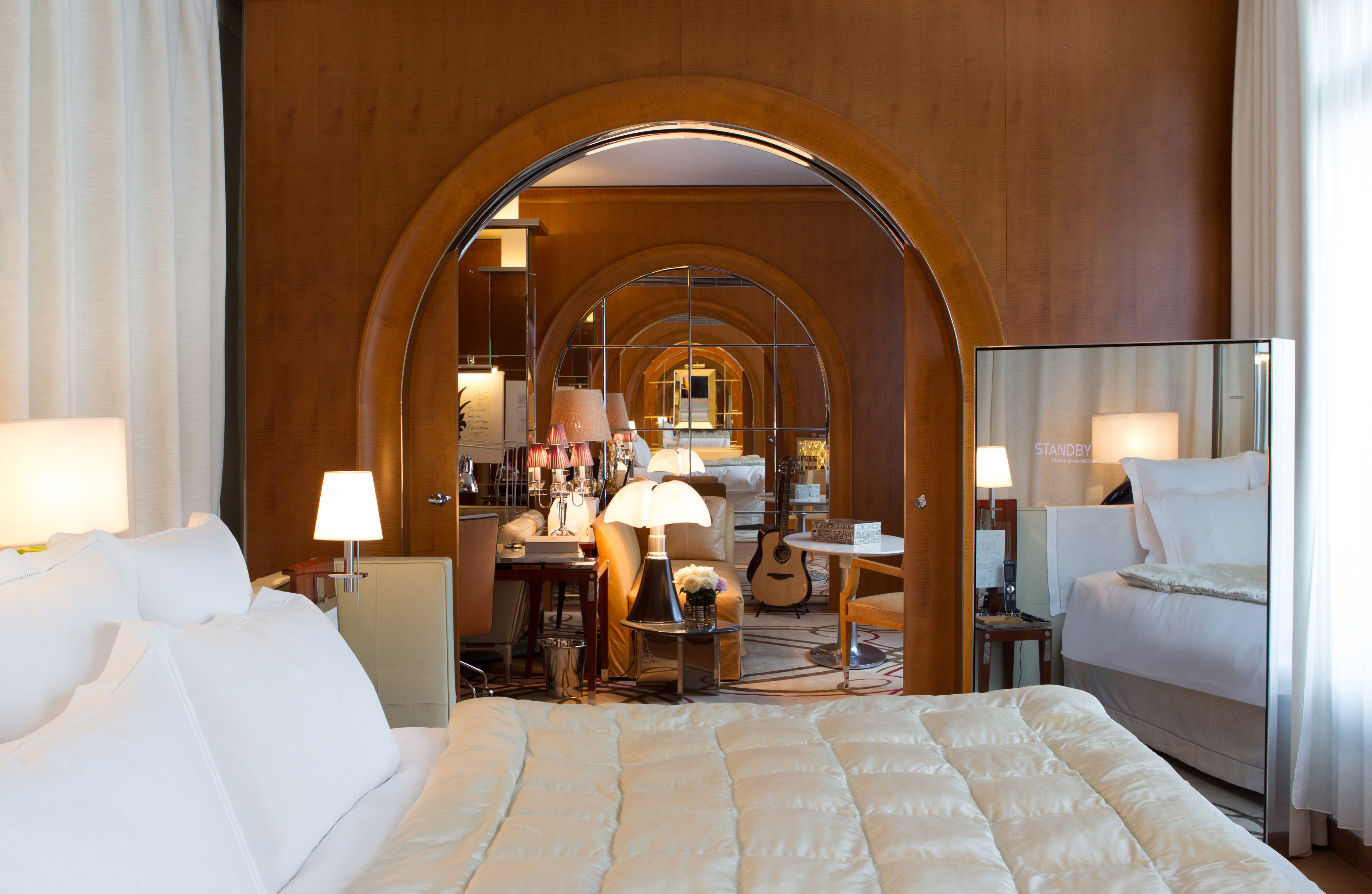 Le-Royal-Monceau-Raffles-Paris-Signature-Suite-11 - Le ...